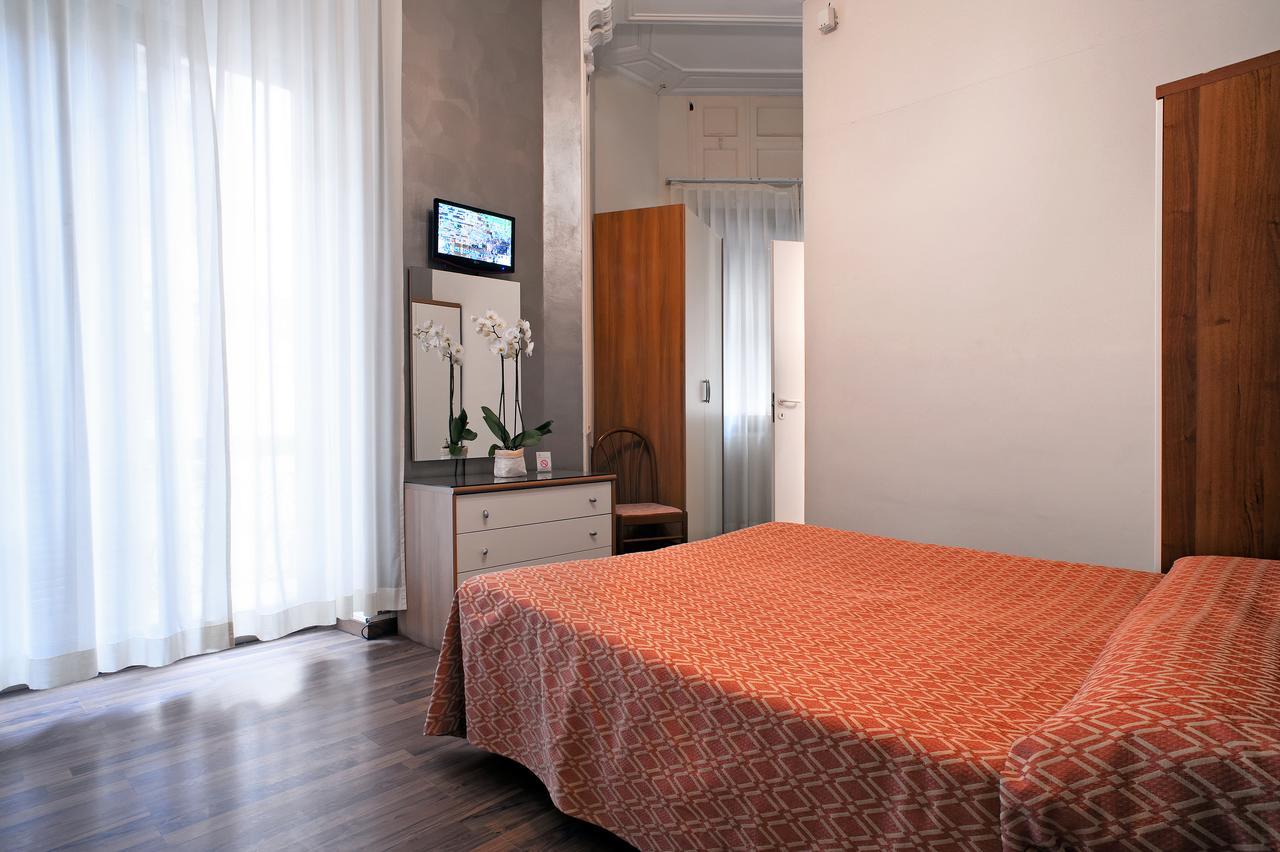Via Marsaglia Rooms Sanremo Exterior foto