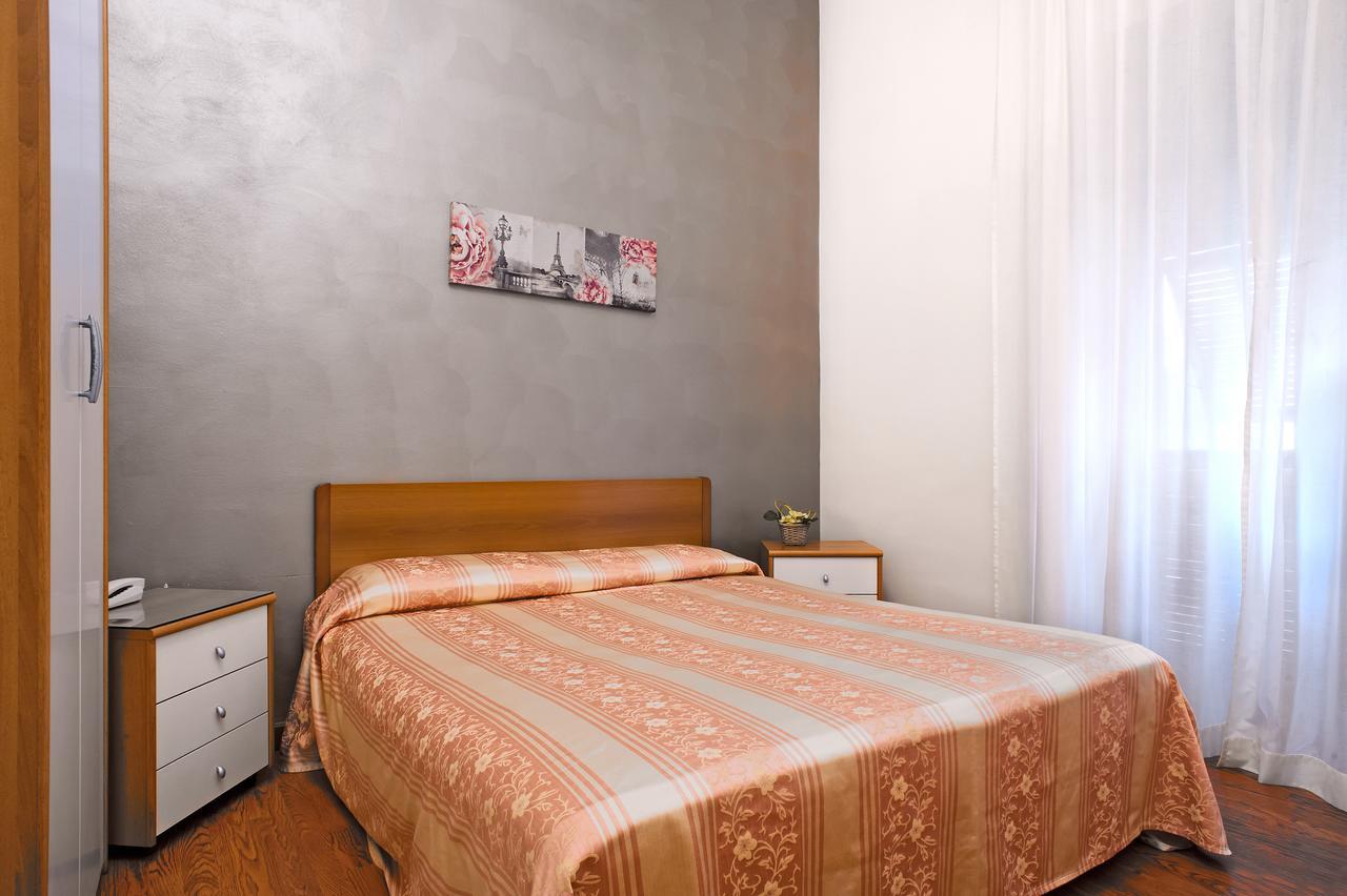 Via Marsaglia Rooms Sanremo Exterior foto